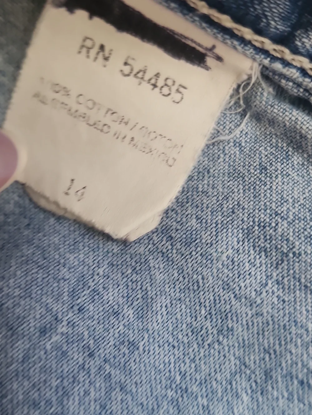 American Eagle Outfitters Jean shorts - Picture 3 of 4
